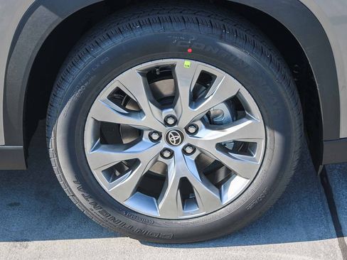 New 2026 Toyota Grand Highlander AWD Hybrid image 11