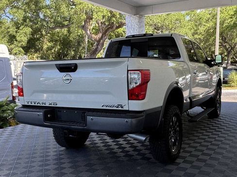 Used 2016 Nissan Titan PRO-4X AWD/4WD image 10