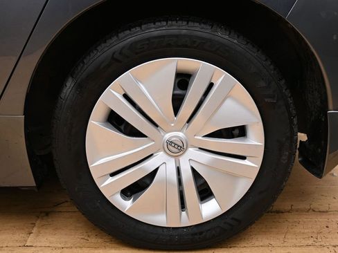 Used 2023 Nissan Leaf S FWD image 12