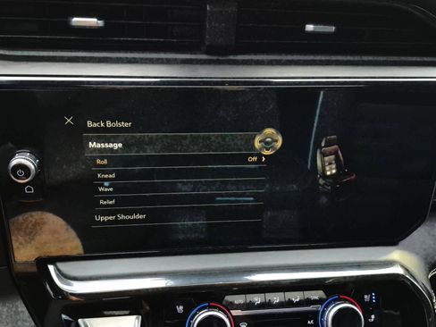 Certified 2024 GMC Sierra 2500 AT4X image 32