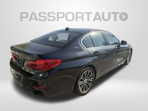 Used 2019 BMW 530e xDrive w/ Convenience Package AWD/4WD image 5