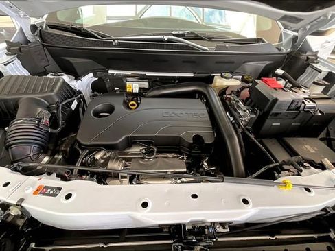 New 2026 Chevrolet Equinox ACTIV w/ Convenience Package III image 12