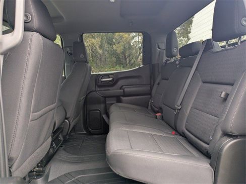 Certified 2023 Chevrolet Silverado 1500 Custom image 22