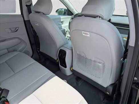 New 2026 Hyundai Kona SEL Premium FWD image 28