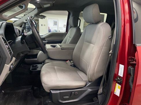 Used 2019 Ford F150 XLT w/ Equipment Group 302A Luxury image 16