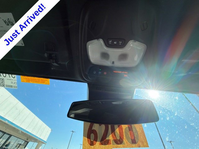 Used 2024 Chevrolet Colorado W/T w/ Safety Package RWD image 32