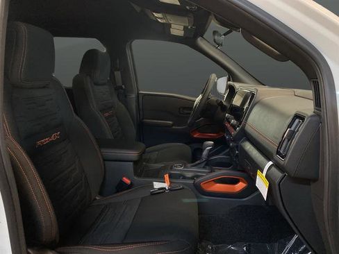 New 2026 Nissan Frontier PRO-4X w/ Pro-4x Convenience Package image 26