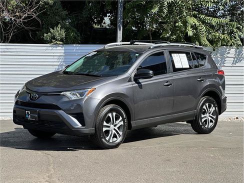 Used 2017 Toyota RAV4 LE w/ All Weather Liner Package AWD/4WD image 6