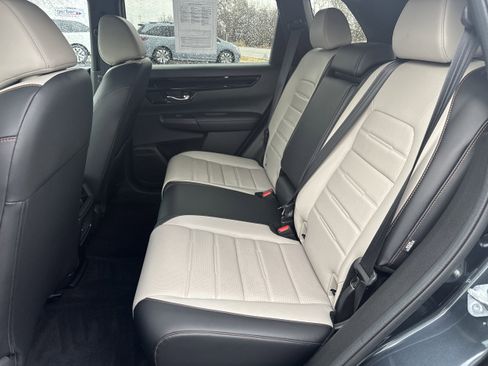 Used 2023 Honda CR-V Sport Touring image 9
