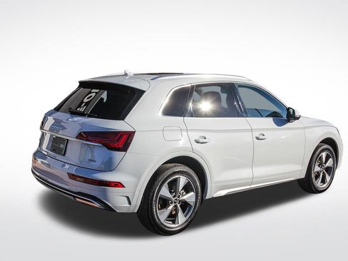 Certified 2023 Audi Q5 2.0T Premium Plus w/ Premium Plus Package image 10