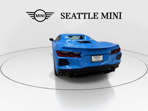 Used 2022 Chevrolet Corvette Stingray Convertible w/ 1LT image 9