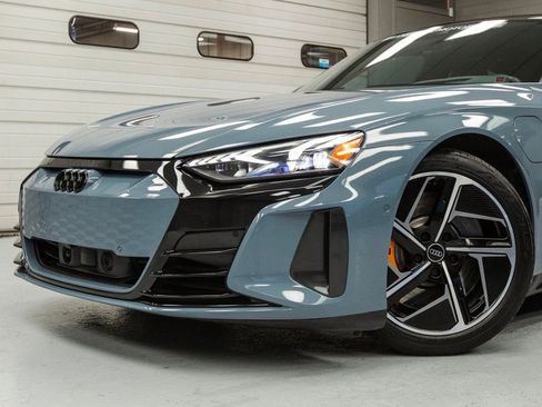 Used 2023 Audi RS e-tron GT w/ Carbon Performance Package image 16