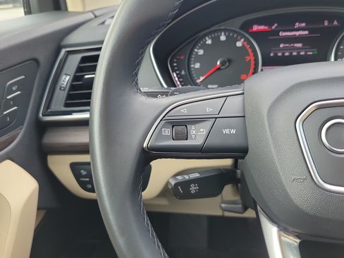 Used 2021 Audi Q5 2.0T Premium w/ Convenience Package AWD/4WD image 20