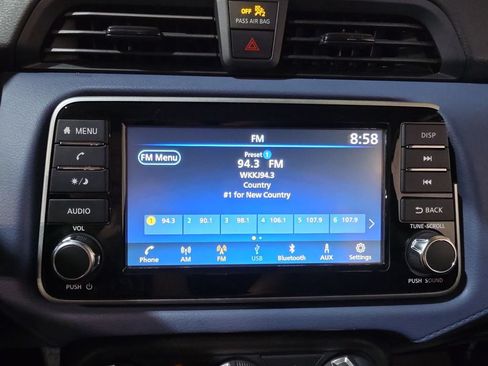 Used 2024 Nissan Versa SV FWD image 12