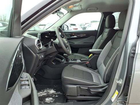 Used 2026 Chevrolet TrailBlazer LT image 15