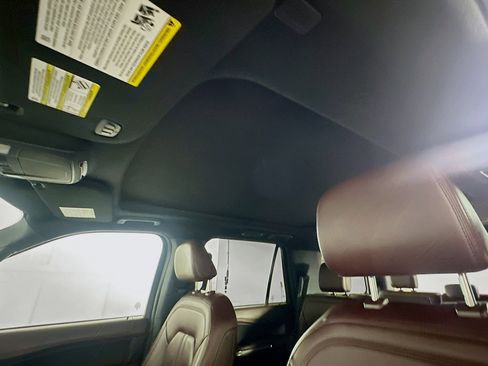 Used 2024 Ford Expedition Limited image 26