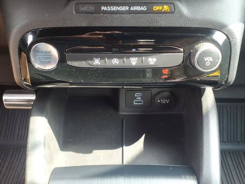 Used 2023 Ford Escape ST-Line w/ Tech Pack #1 FWD image 18