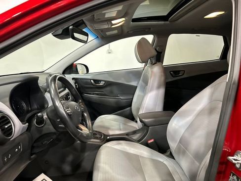 Used 2021 Hyundai Kona Limited AWD/4WD image 10