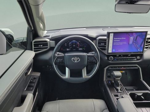 Used 2024 Toyota Tundra Limited image 12