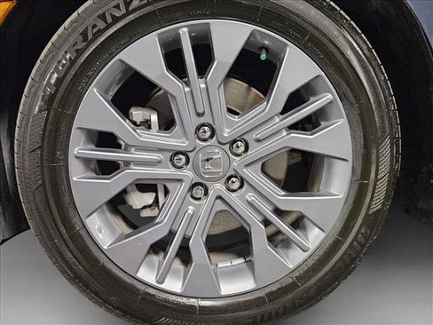 Used 2025 Honda Odyssey Touring image 24