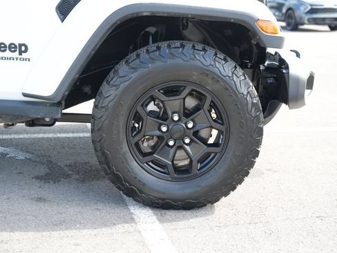 Used 2021 Jeep Gladiator Sport AWD/4WD image 47