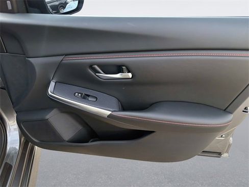 Used 2024 Nissan Sentra SR image 22