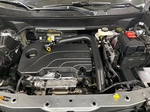 New 2026 Chevrolet Equinox LT w/ Safety and Technology Package AWD/4WD image 25