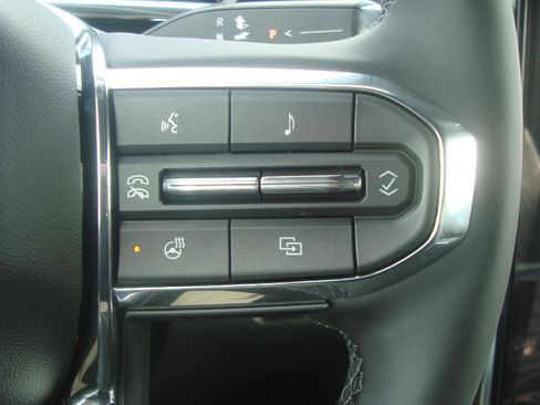 New 2026 GMC Sierra EV Elevation image 13