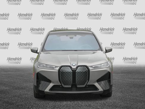 Certified 2023 BMW iX xDrive50 w/ Premium Package AWD/4WD image 3