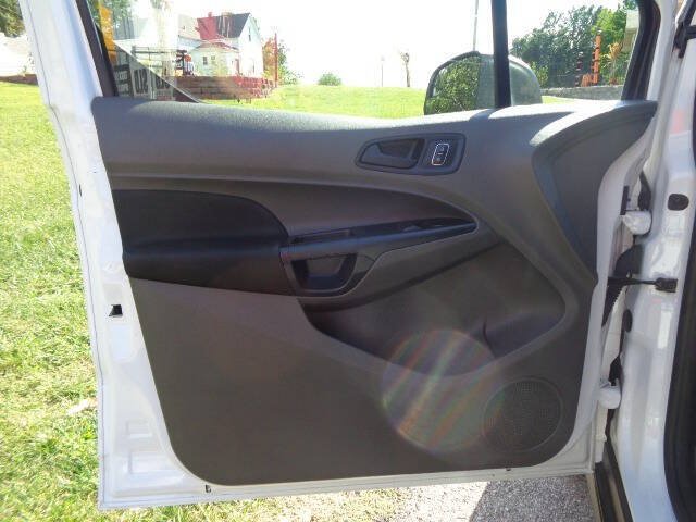 Used 2022 Ford Transit Connect XL FWD image 13