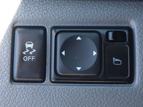 Used 2020 Nissan NV200 SV w/ Sliding Glass Door Package FWD image 24