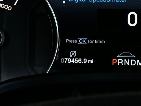Used 2018 Ford F150 Platinum w/ Equipment Group 701A Luxury AWD/4WD image 29