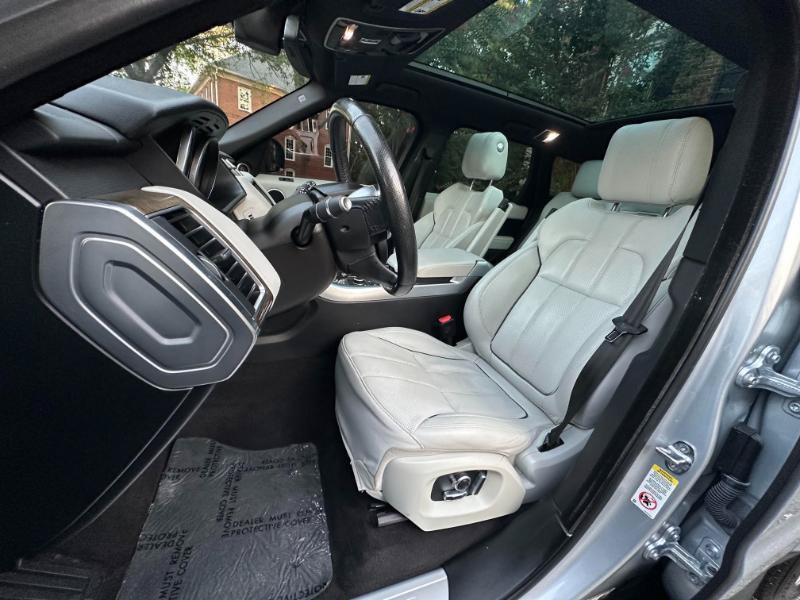 Used 2016 Land Rover Range Rover Sport HSE AWD/4WD image 26