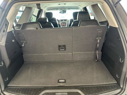 Used 2017 GMC Acadia Limited SLT FWD image 16