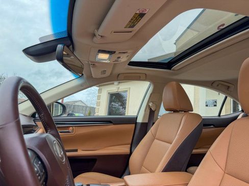 Used 2017 Lexus ES 350 image 12