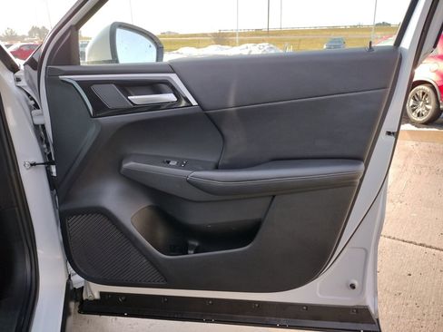 Used 2024 Mitsubishi Outlander SE image 21