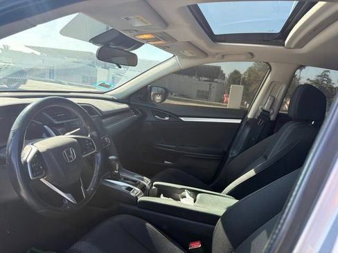 Used 2021 Honda Civic EX image 3