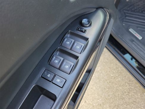 Used 2022 GMC Canyon Elevation w/ Trailering Package image 14