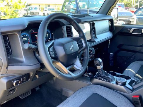 New 2025 Ford Bronco Big Bend image 8