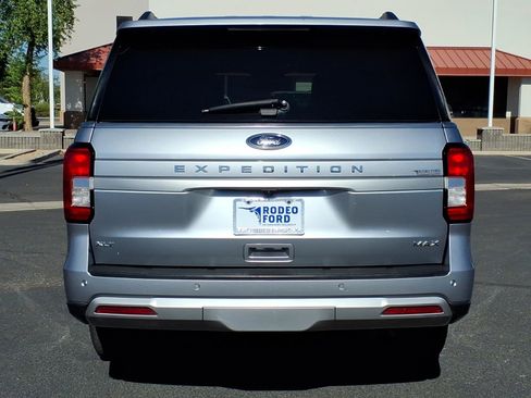 Certified 2024 Ford Expedition Max XLT AWD/4WD image 4
