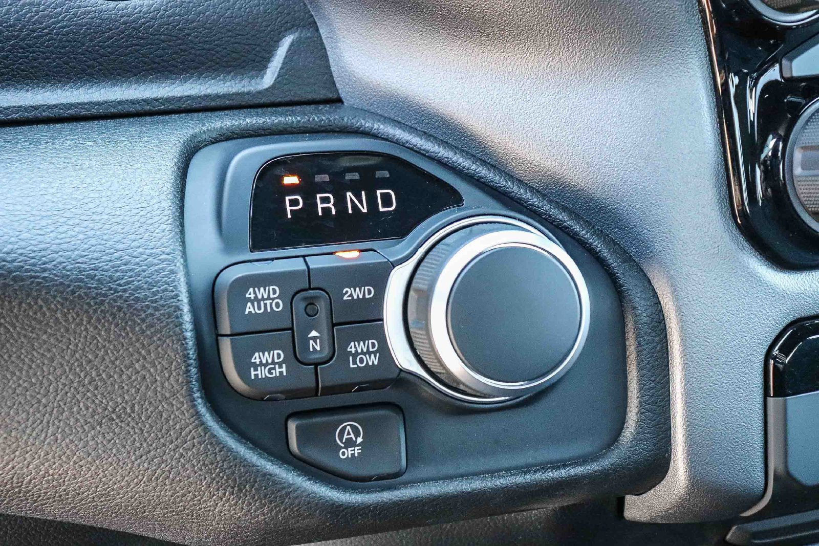 Used 2025 RAM 1500 Big Horn AWD/4WD image 21