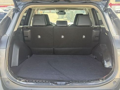 Used 2022 Toyota RAV4 XLE Premium FWD image 33