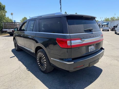 Used 2021 Lincoln Navigator L Black Label AWD/4WD image 3