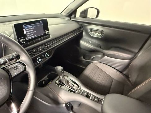 Used 2024 Honda HR-V Sport image 26