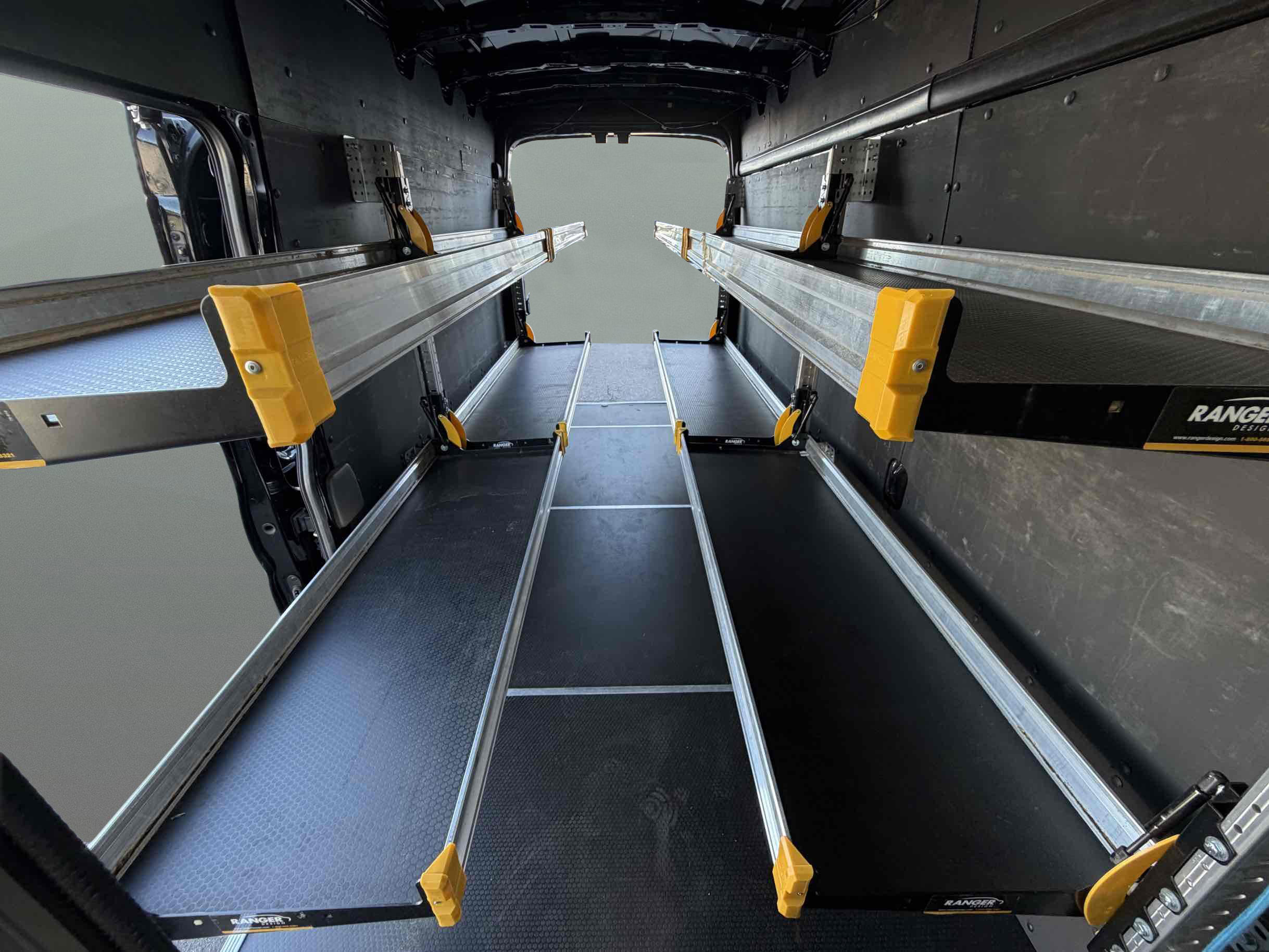 Used 2023 Ford Transit 250 148 High Roof Extended w/ Load Area Protection Package RWD image 11