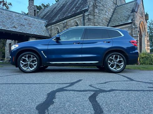 Used 2020 BMW X3 xDrive30i w/ Premium Package AWD/4WD image 3
