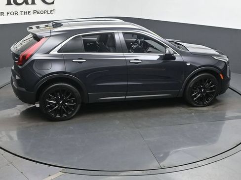 Used 2023 Cadillac XT4 Luxury w/ Cold Weather Package FWD image 45