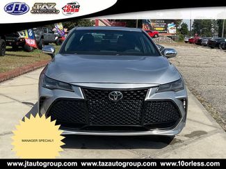 Used 2019 Toyota Avalon Touring w/ Advanced Safety Package video 2