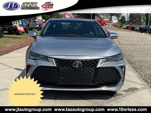 Used 2019 Toyota Avalon Touring w/ Advanced Safety Package image 2
