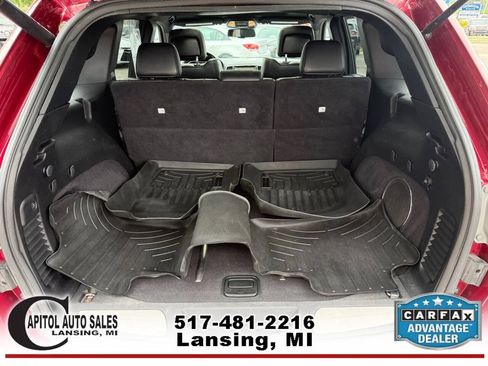 Used 2015 Jeep Grand Cherokee Overland w/ Advanced Technology Group AWD/4WD image 15